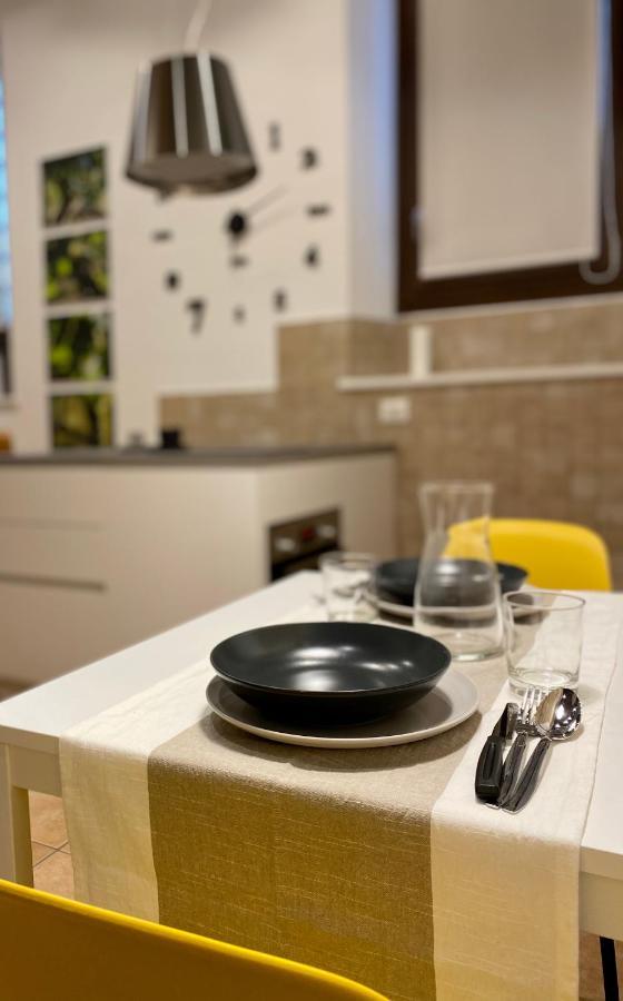 Il Barchio Loft In Un Palazzo Di Fine 800 A Jesi Διαμέρισμα Εξωτερικό φωτογραφία